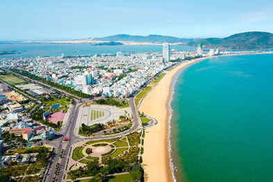 Bãi biển Quy Nhơn - Bình Định